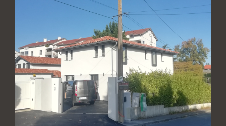 Réalisation d'une maison à Anglet, Pays Basque, coulage de la dalle 