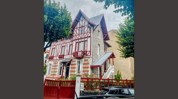 Chantier de rénovation du patrimoine classé à Biarritz, Pays Basque 